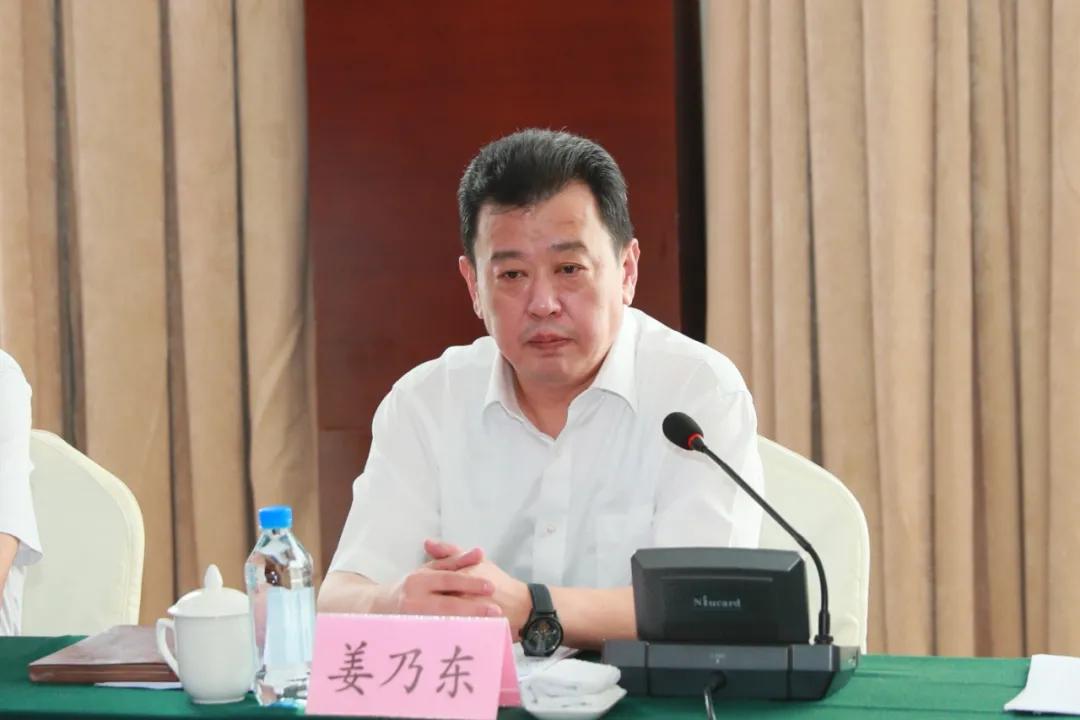 丹东小巷深处的独特美食风味