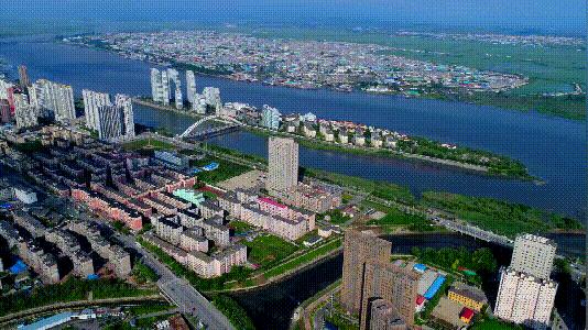 丹东小巷深处的独特美食风味